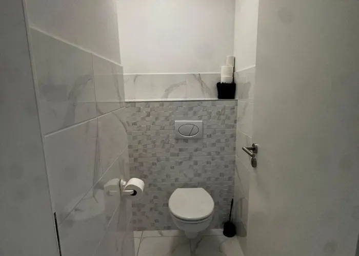 Vh9 * Budapest